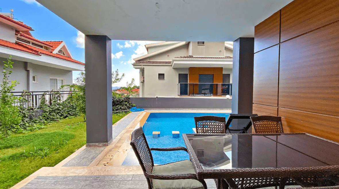 A Private and Comfortable Holiday Experience in Conservative Villas