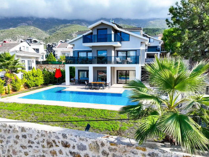 Fethiye’de Uygun Fiyatlı Korunaklı Villa