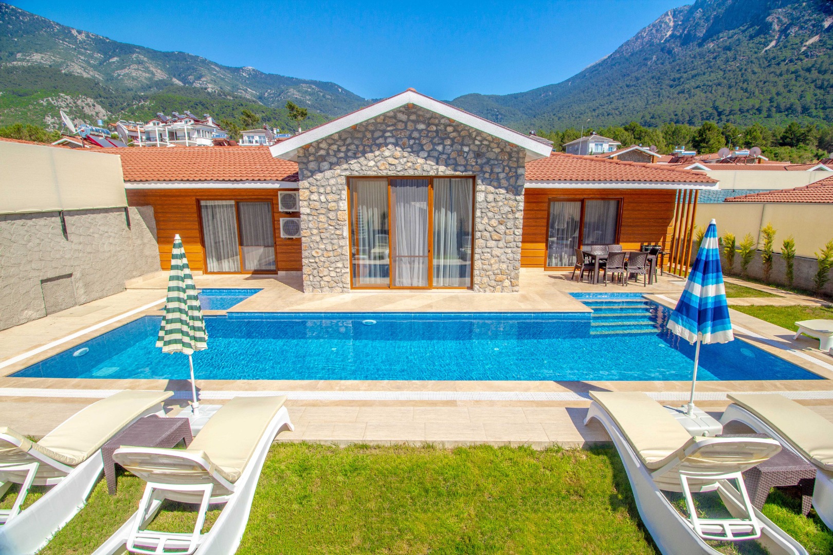 TLOS DREAM VİLLA