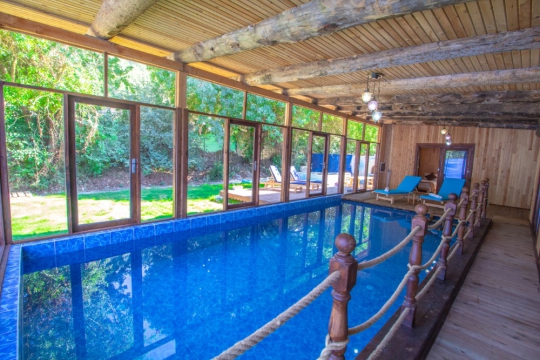 Kapalı Havuzlu Kiralık Villalar - Zehra Villas