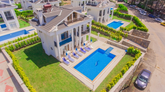 Muğla Oludeniz Silver Sami Villa with Pool - Zehra Villa